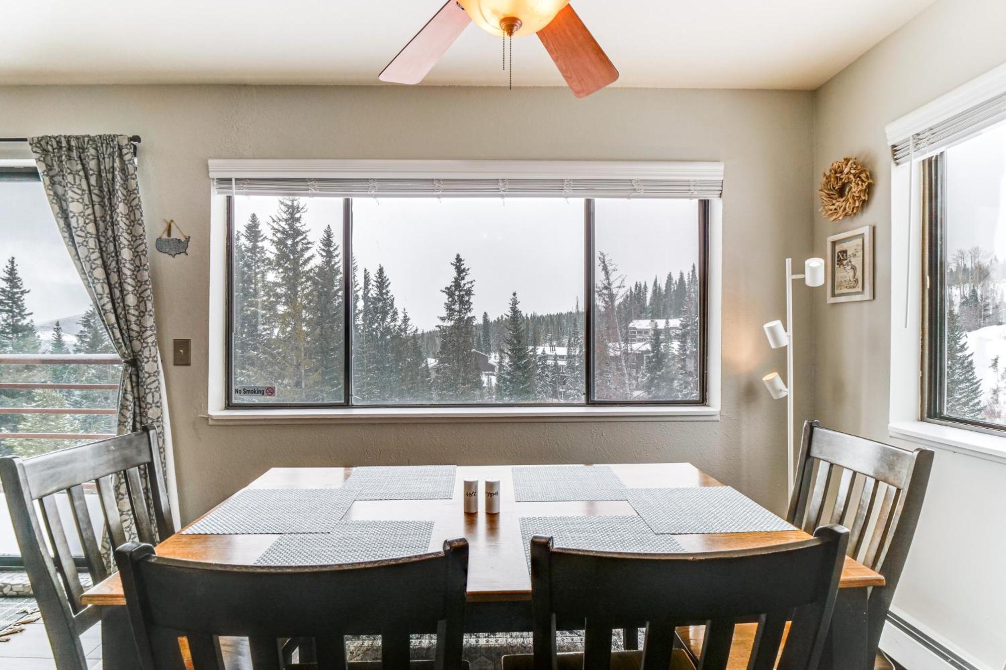 Rocky Mountain Retreat With View, 11 Mi To Keystone! Leilighet Silverthorne Eksteriør bilde